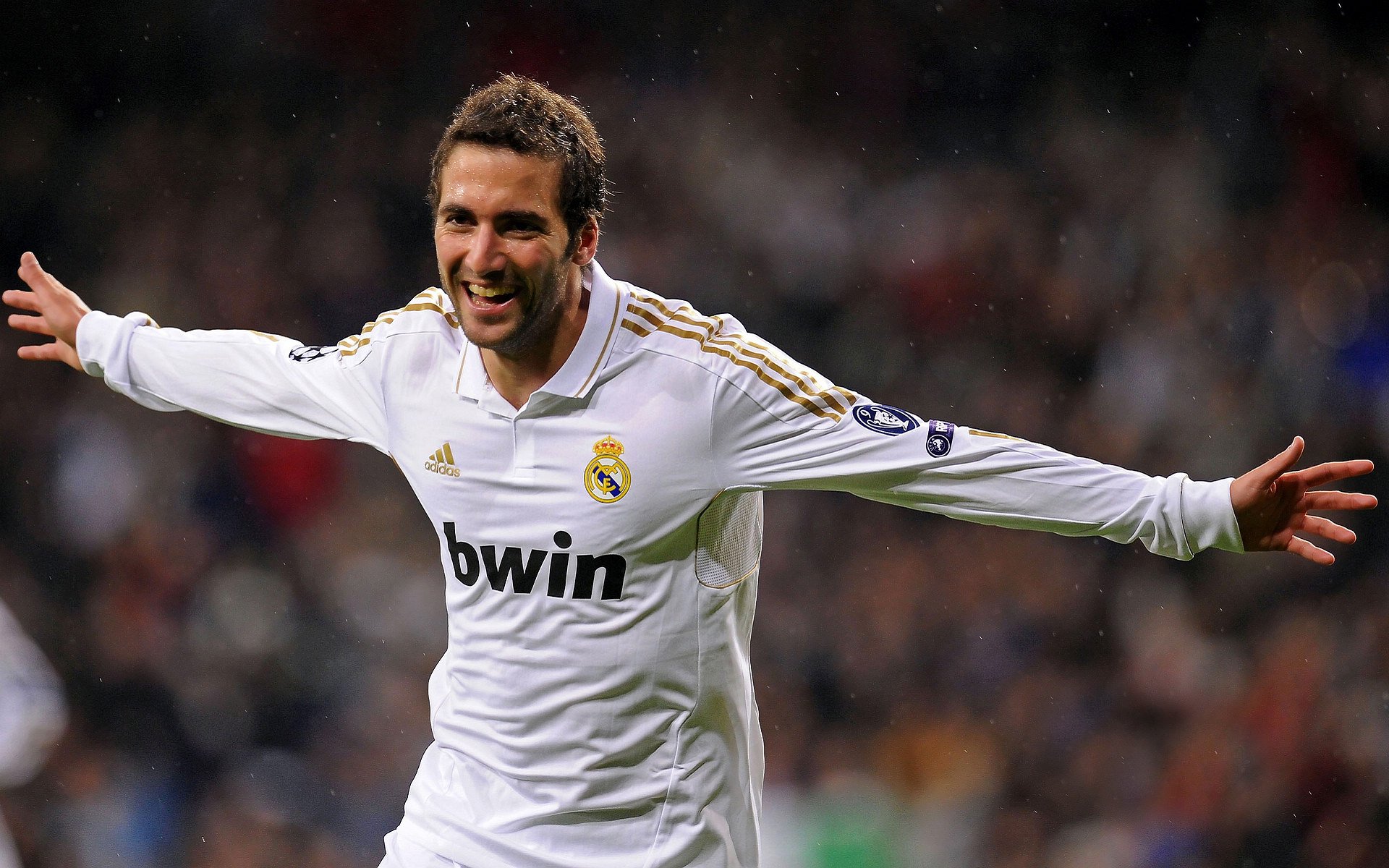 法甲争冠升级：巴黎圣日耳曼迎战强敌，夺冠前线动态，法甲巴黎圣日耳曼vs